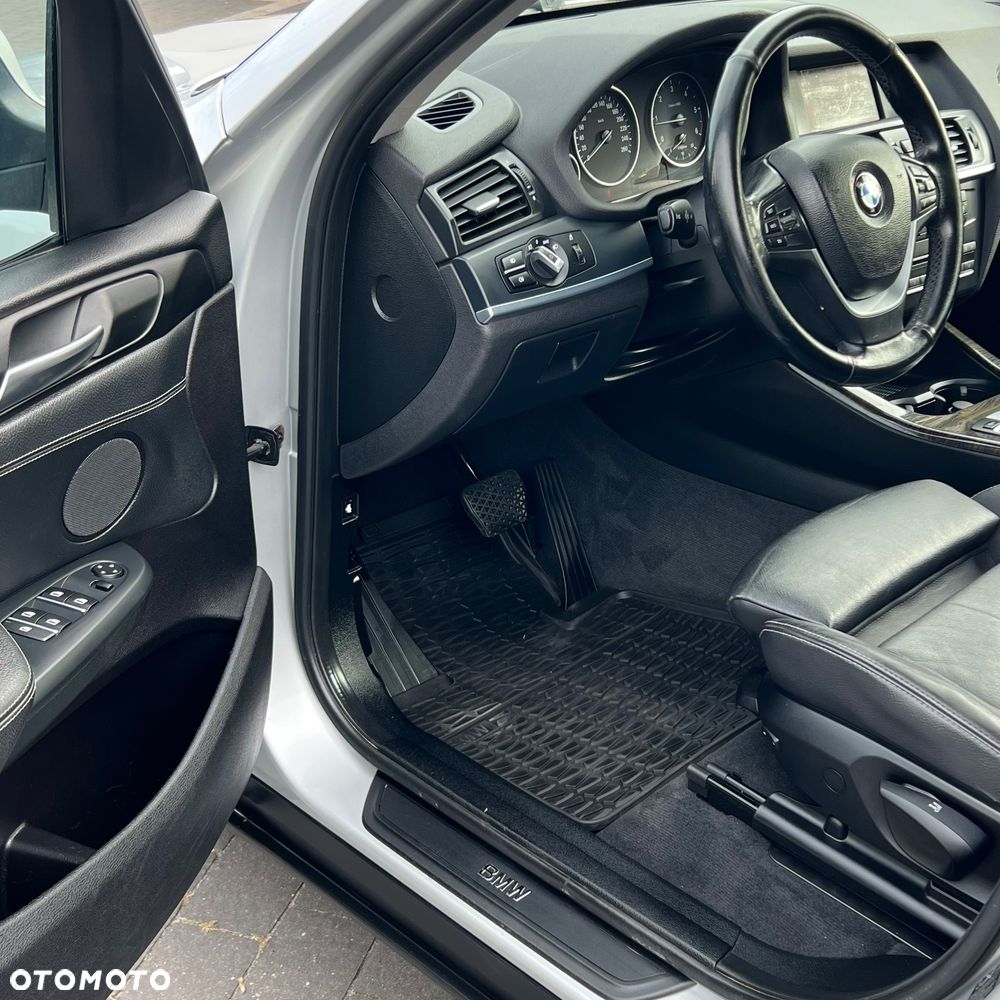 BMW X3 xDrive20d - 21