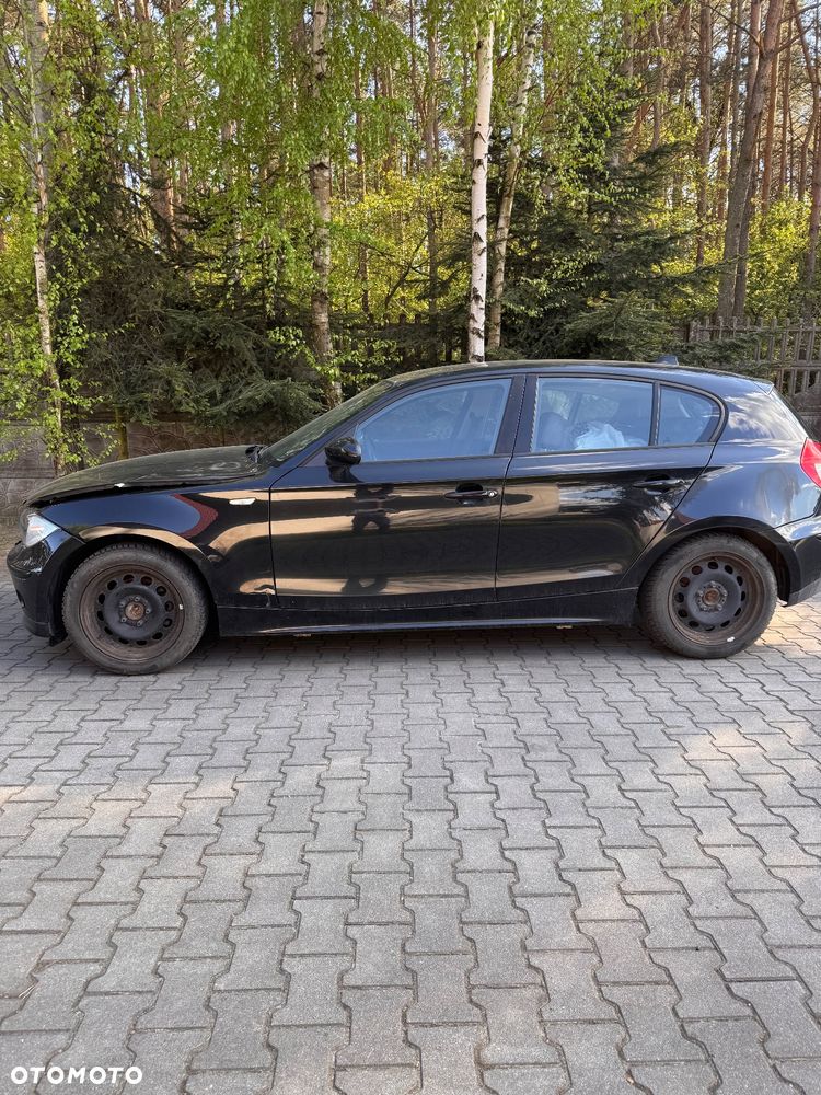 BMW Seria 1 118i - 3