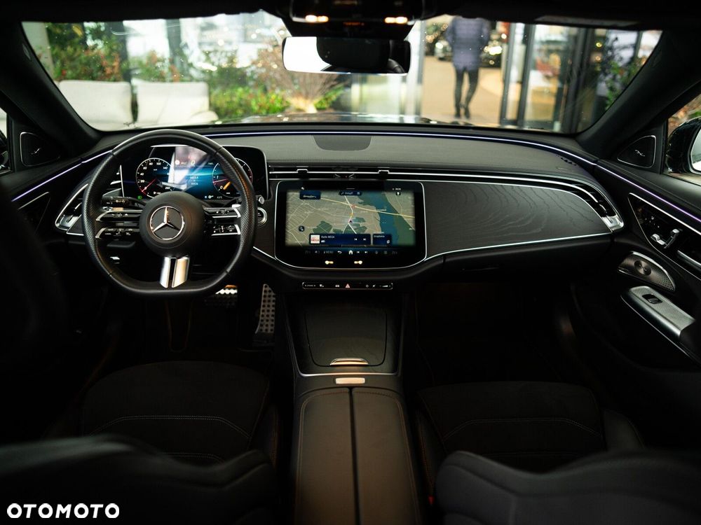 Mercedes-Benz Klasa E - 15