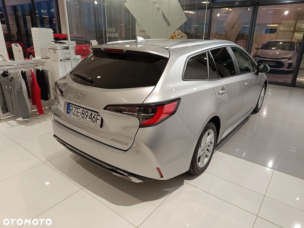 Suzuki Swace 1.8 Hybrid Elegance CVT - 3