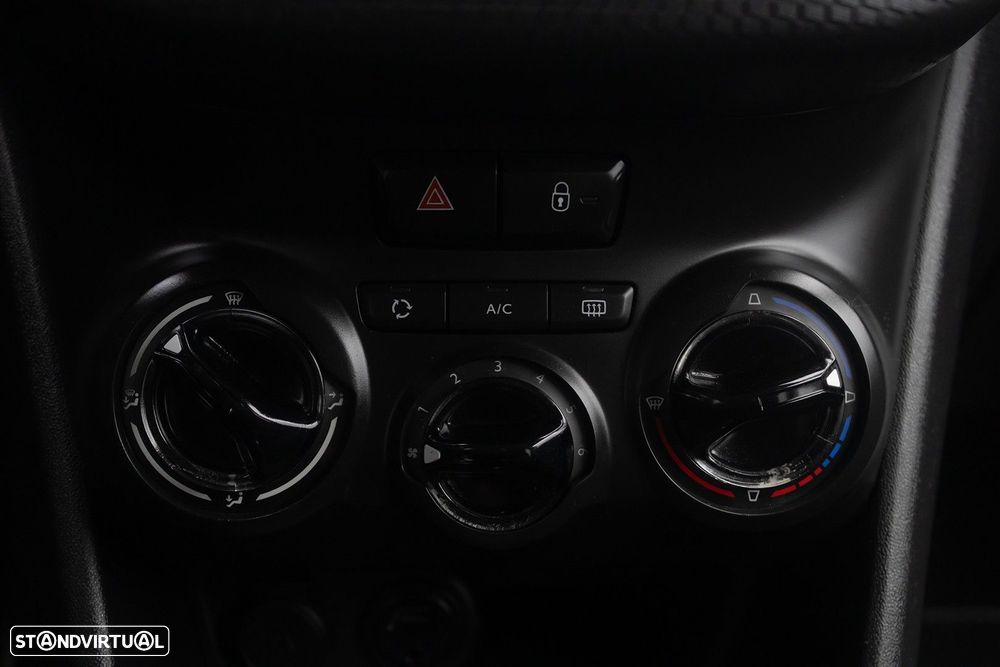 Peugeot 208 1.2 PureTech Style - 13