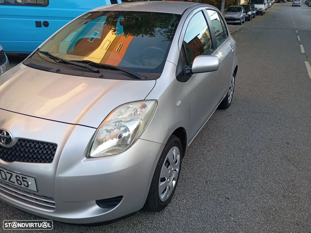Toyota Yaris 1.0 VVT-i Motion - 9