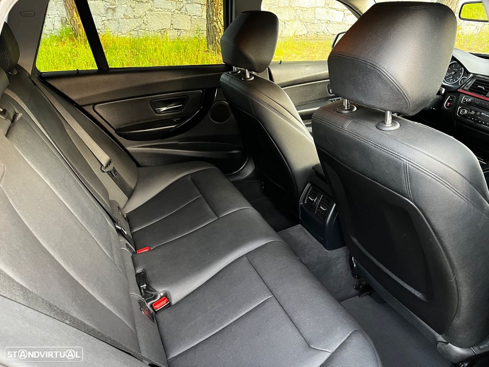 BMW 318 d M Sport - 25