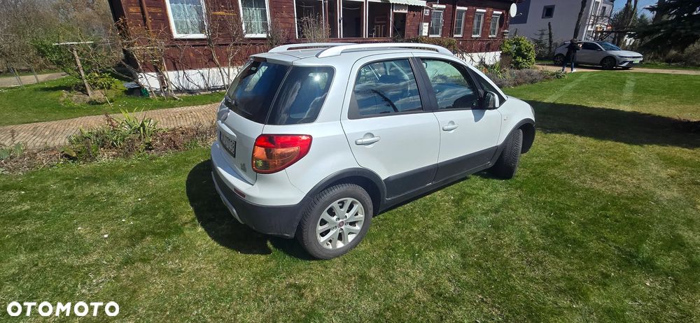 Fiat Sedici 1.6 16V 4x4 Dynamic - 5