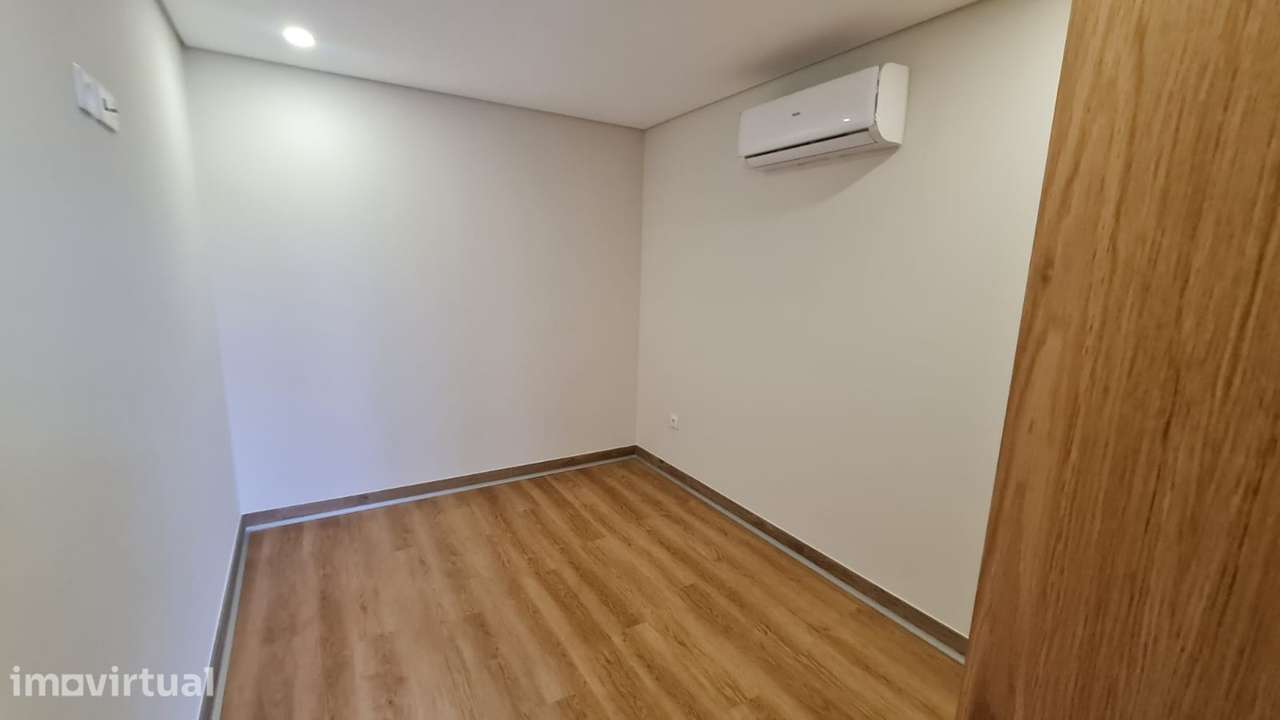 T1 na Rua Soares dos Reis - Vila Nova de Gaia - Grande imagem: 3/7