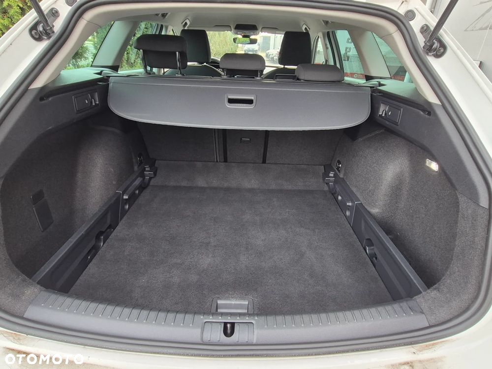 Seat Leon 1.5 eTSI ACT OPF DSG Style Edition - 28