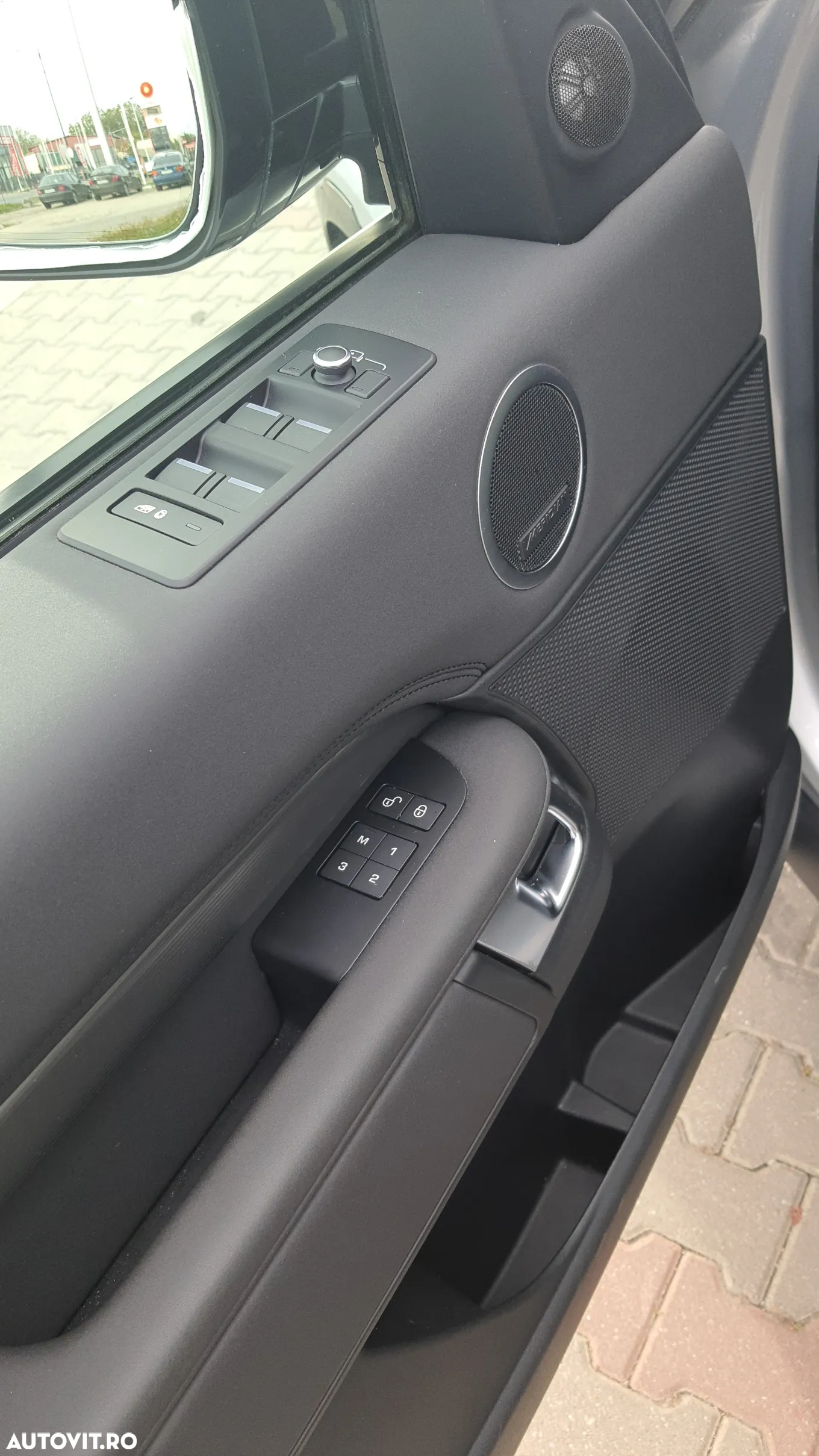 Land Rover Discovery - 29