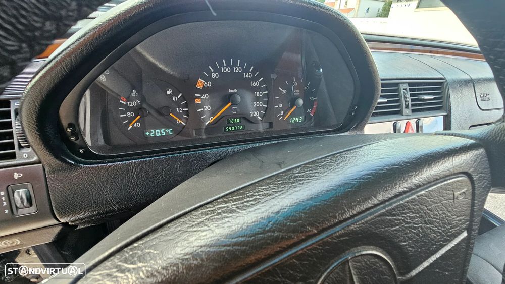 Mercedes-Benz C 220 D Elegance - 8