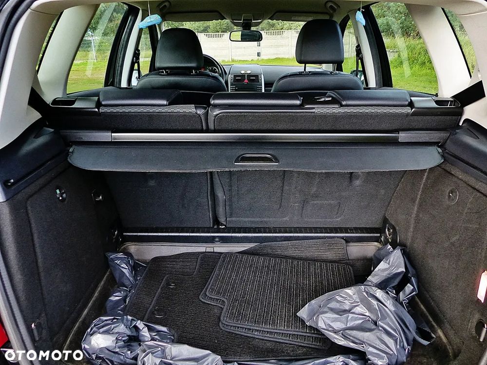 Mercedes-Benz Klasa A 160 BlueEFFICIENCY Elegance - 11