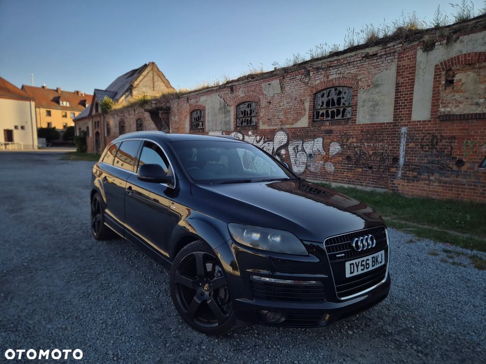 Audi Q7 - 30