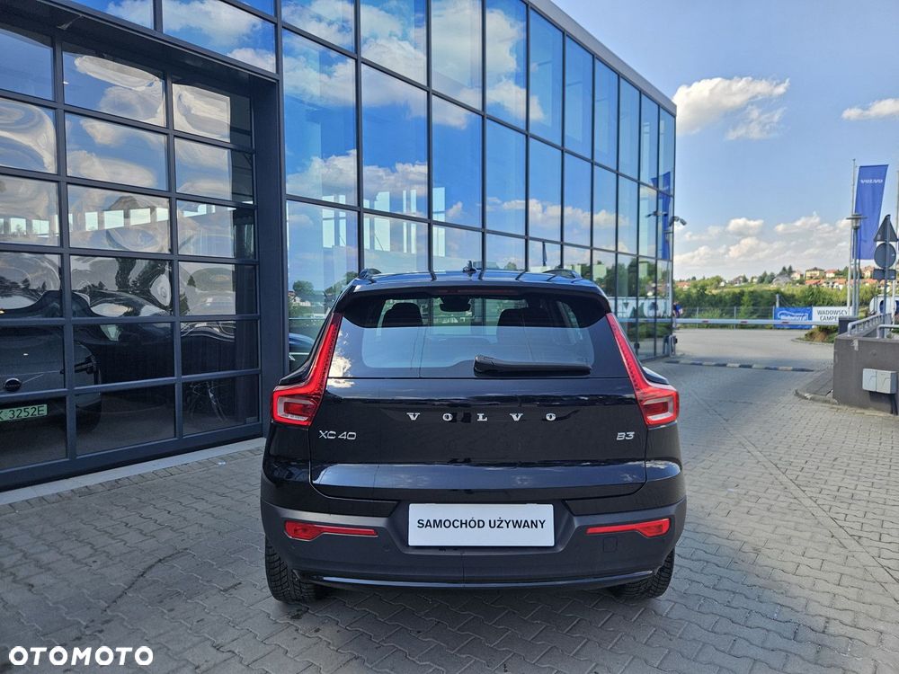 Volvo XC 40 - 6