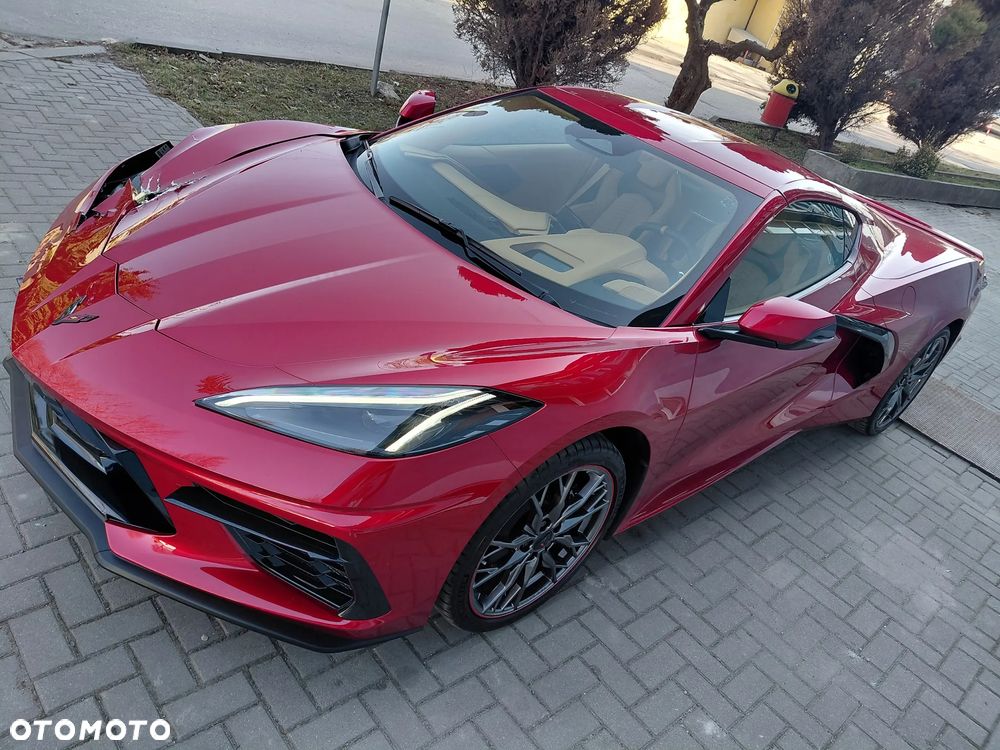 Chevrolet Corvette - 11