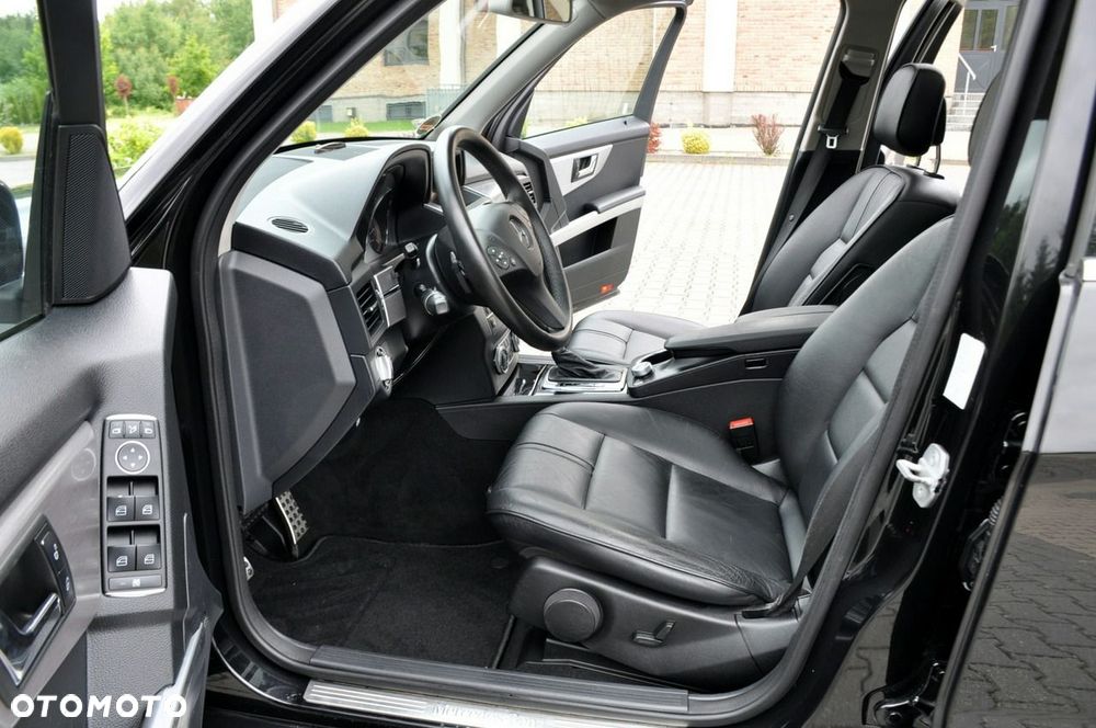 Mercedes-Benz GLK - 23