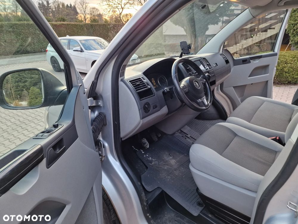 Volkswagen Transporter T5 - 7