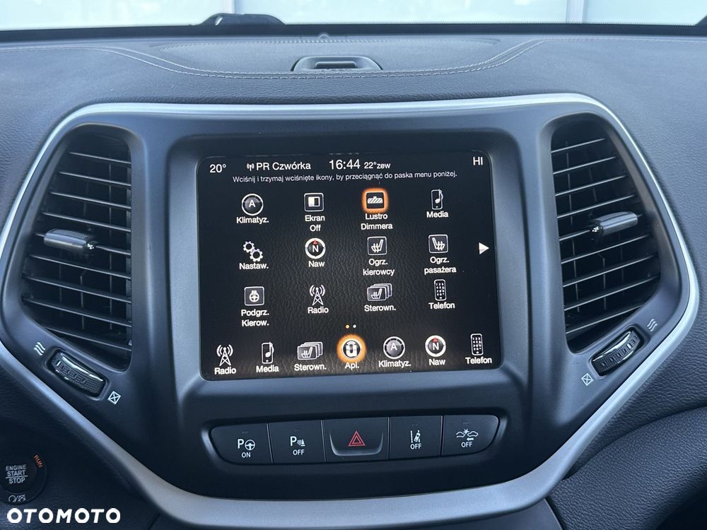 Jeep Cherokee - 17