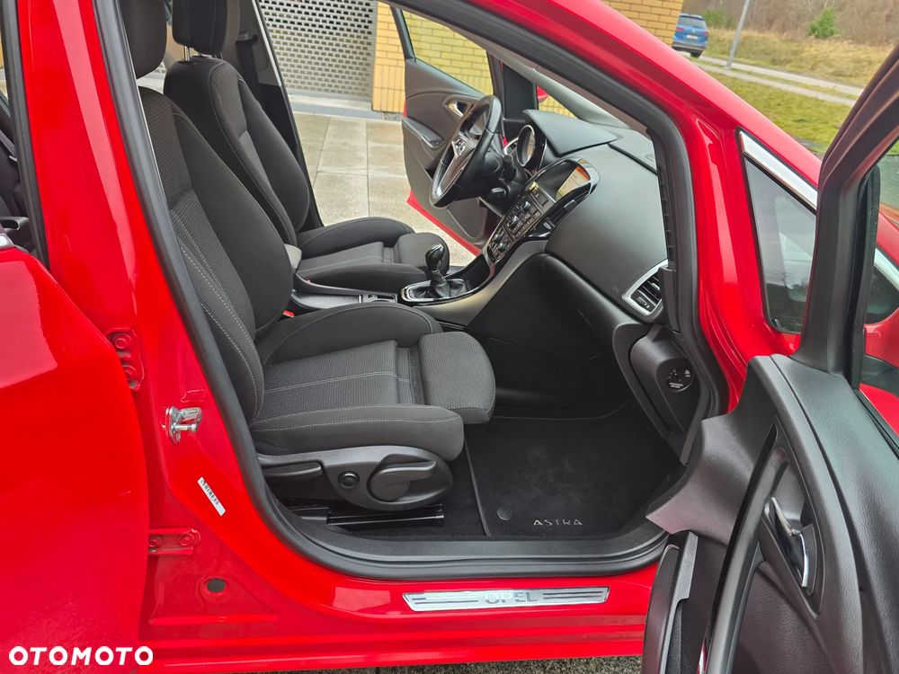 Opel Astra 2.0 CDTI Cosmo - 13