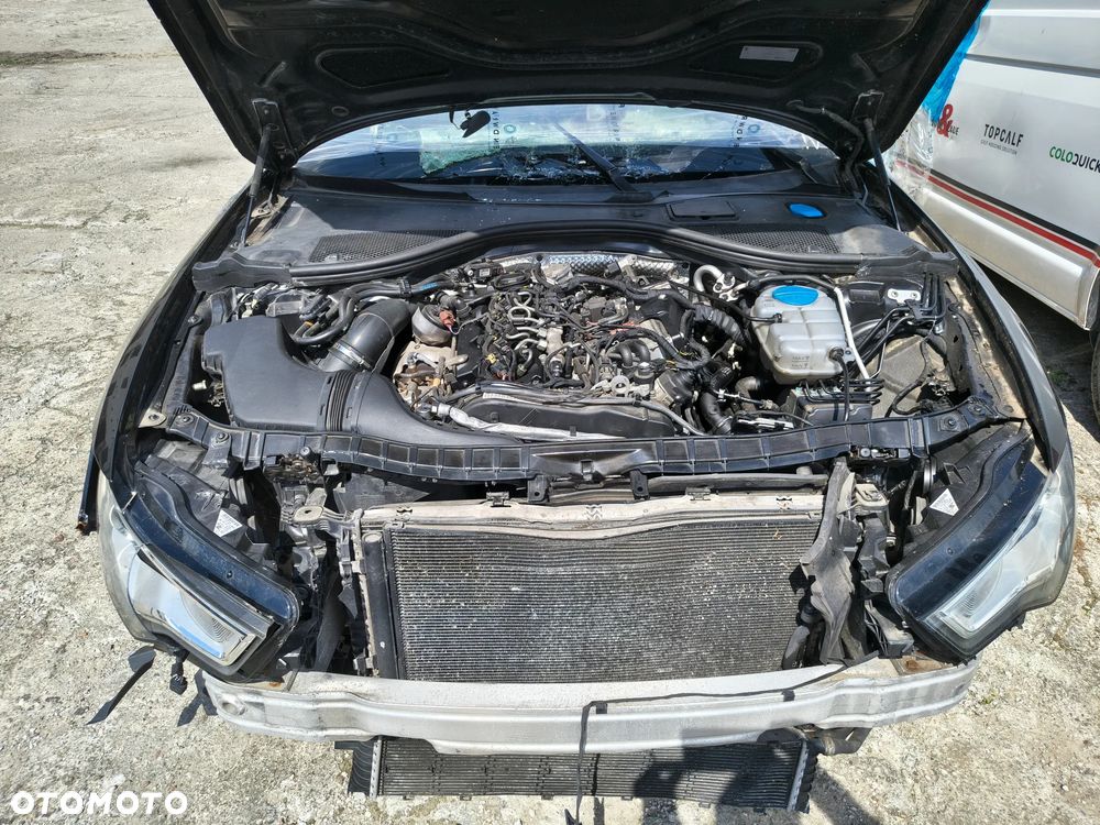 Audi A6 Avant 2.0 TDI Ultra DPF S tronic - 8