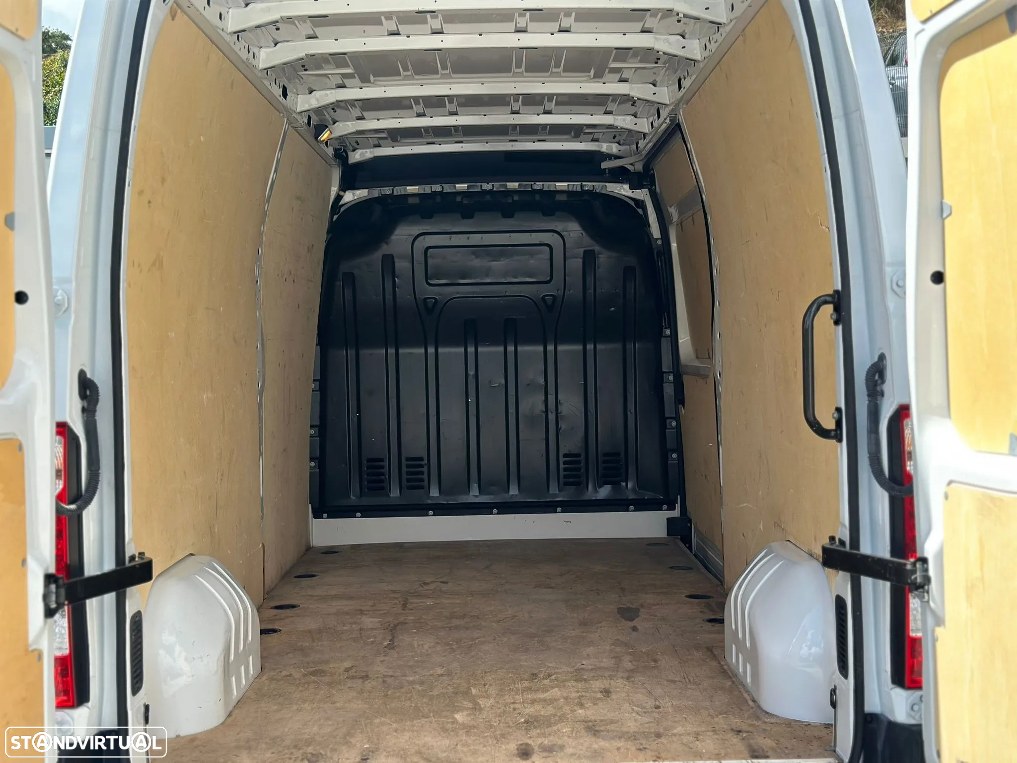 Renault Master 2.3 L2H3 - 8