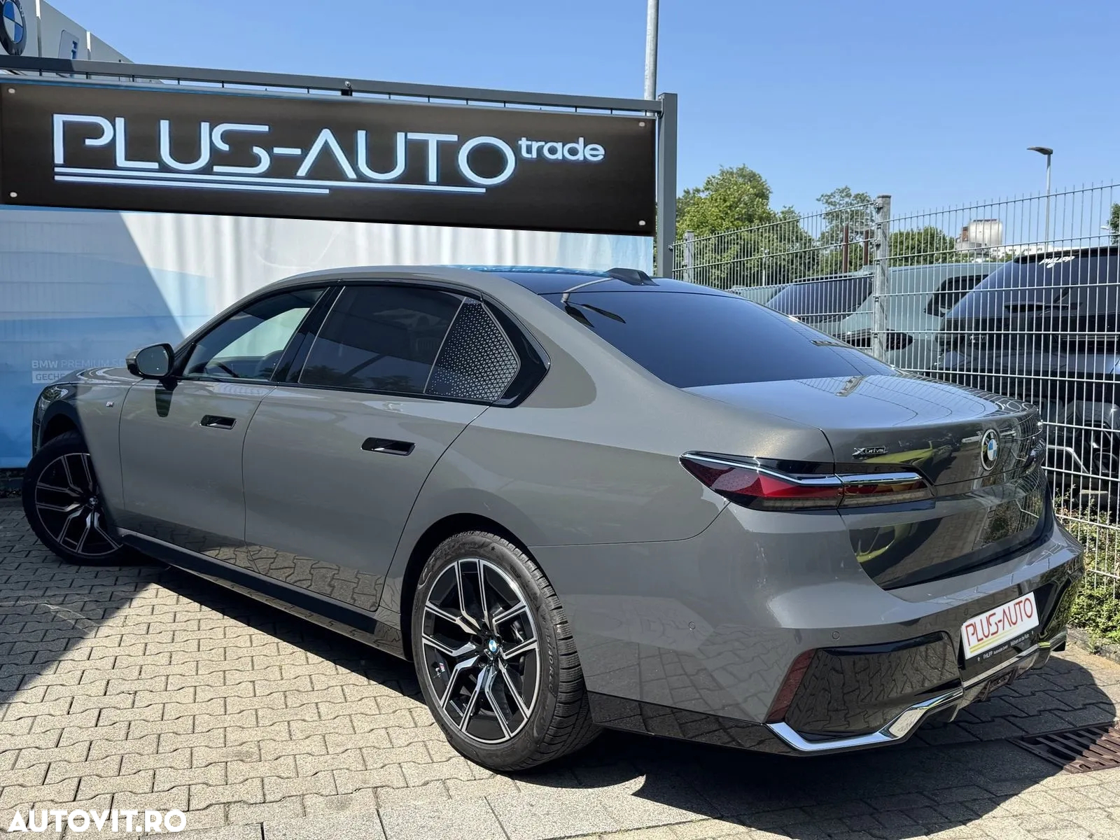 BMW Seria 7 740d xDrive MHEV - 6