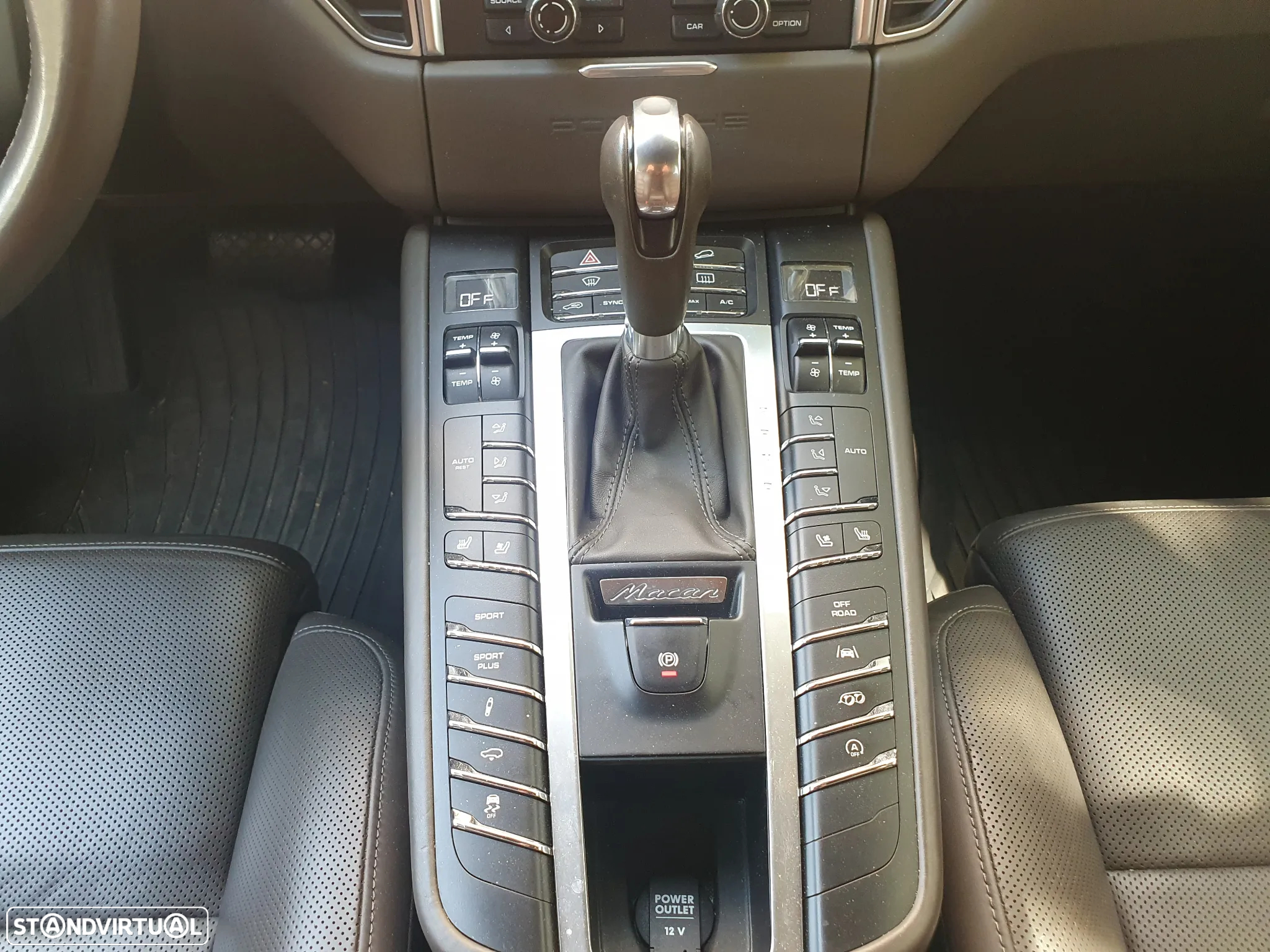 Porsche Macan Turbo PDK - 19