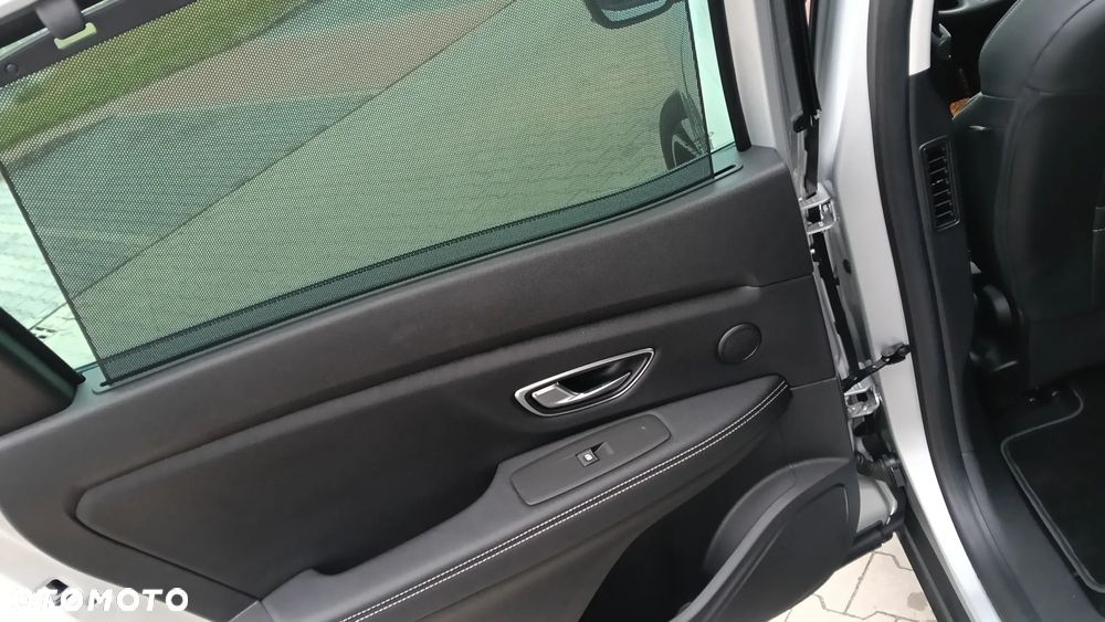 Renault Scenic 1.7 Blue dCi Zen - 21