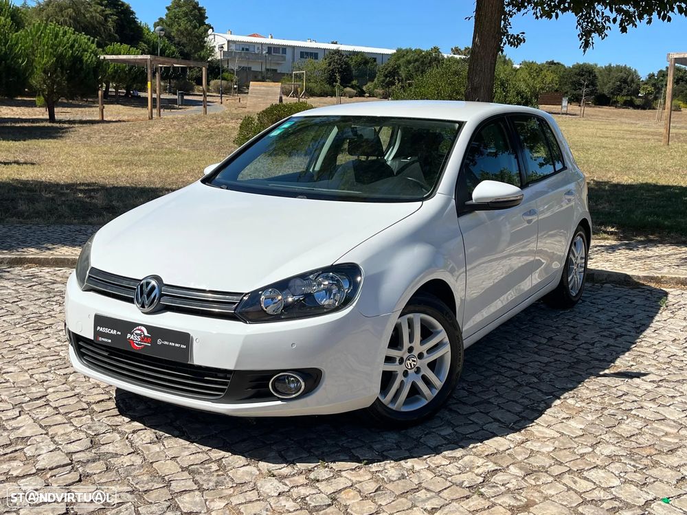 VW Golf 1.6 TDi DPF Style - 1