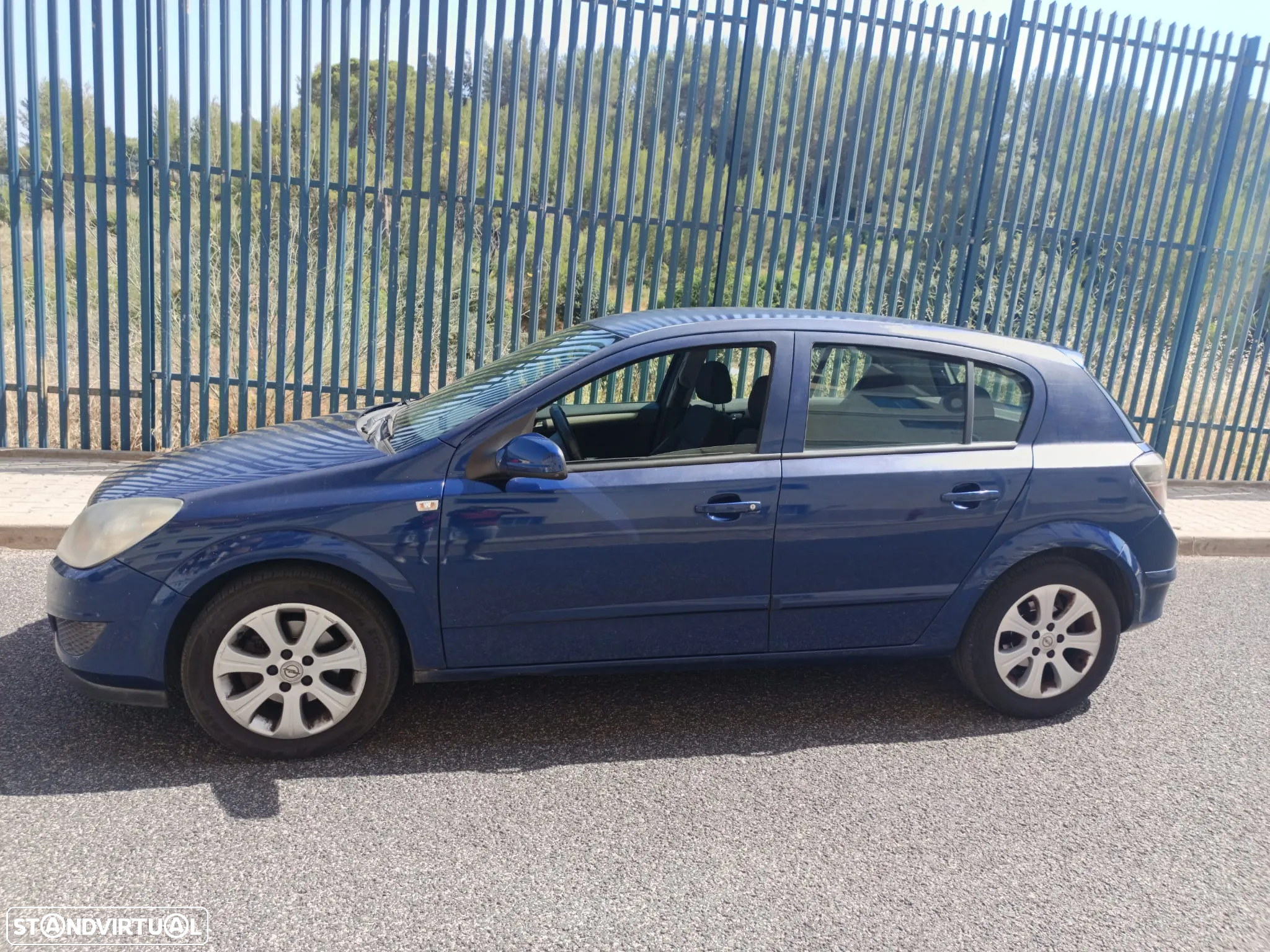 Opel Astra 1.7 CDTi Cosmo - 3