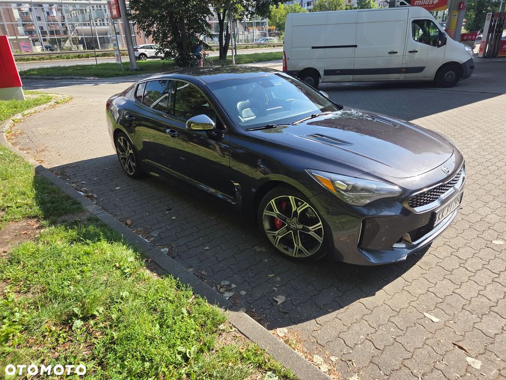 Kia Stinger 3.3 T-GDI V6 GT AWD - 29