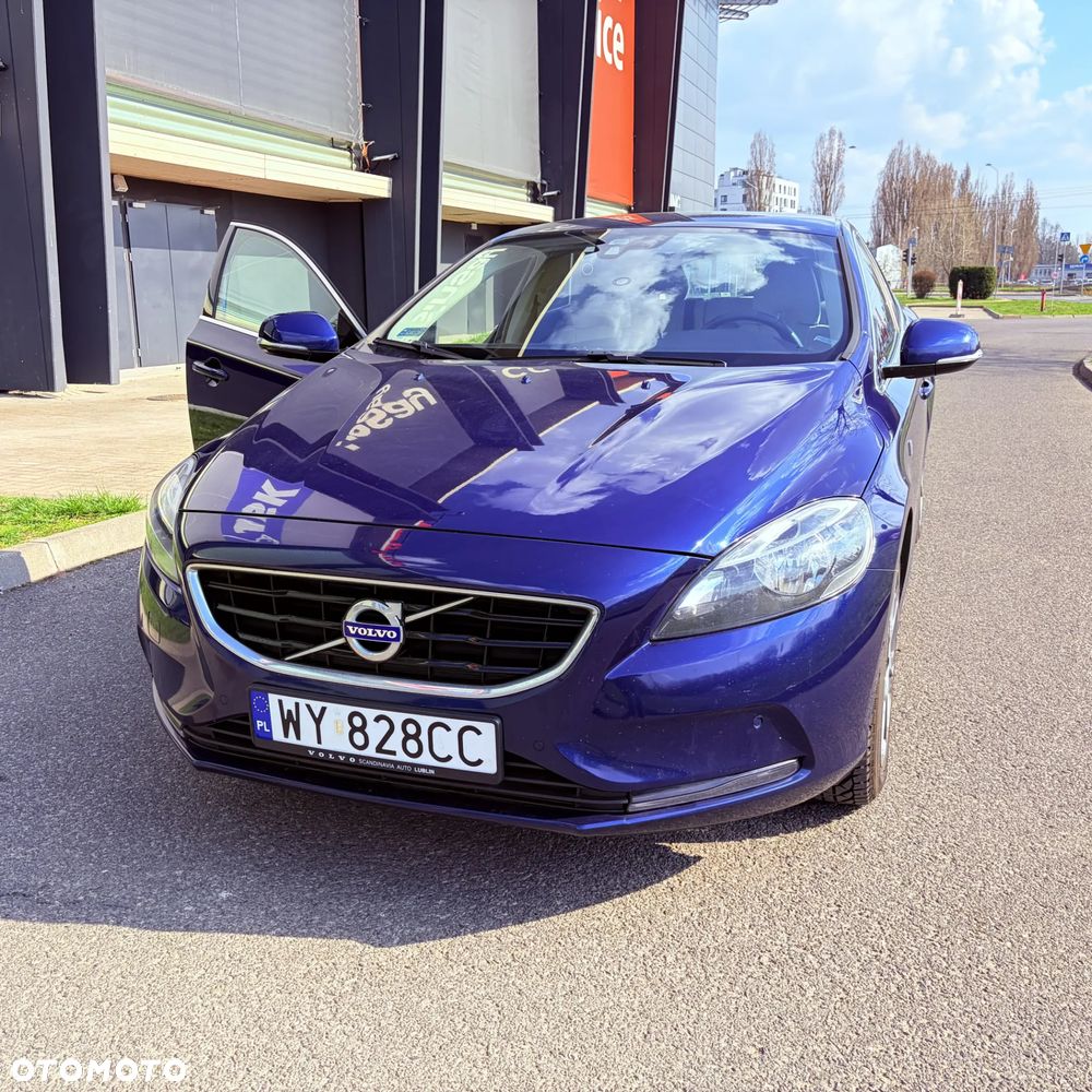 Volvo V40 T3 Drive-E Ocean Race - 11