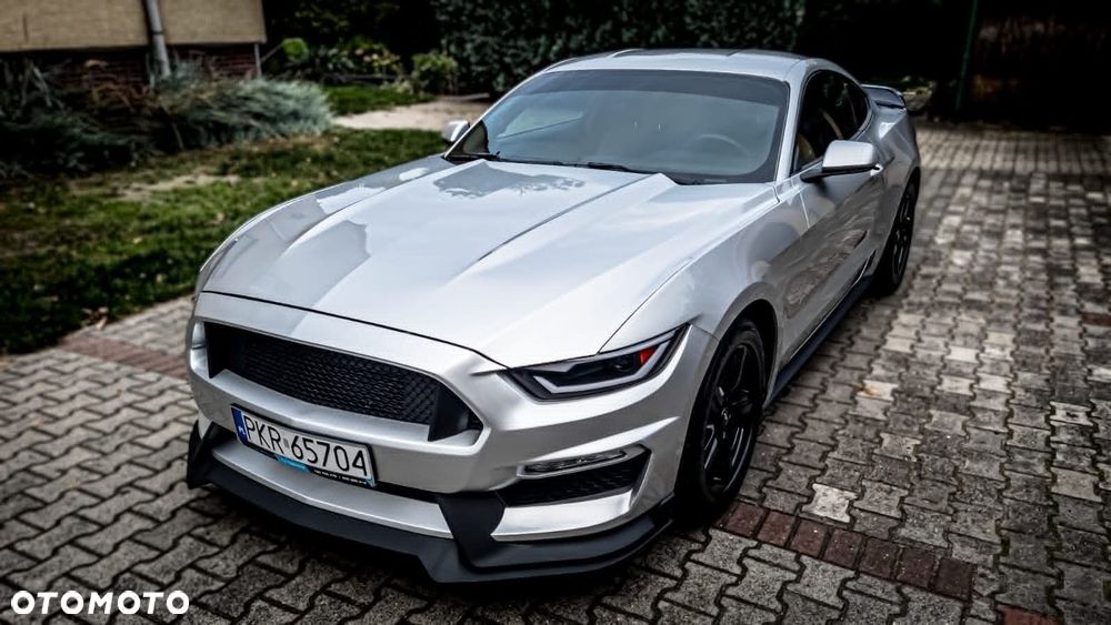 Ford Mustang 3.7 V6 - 1