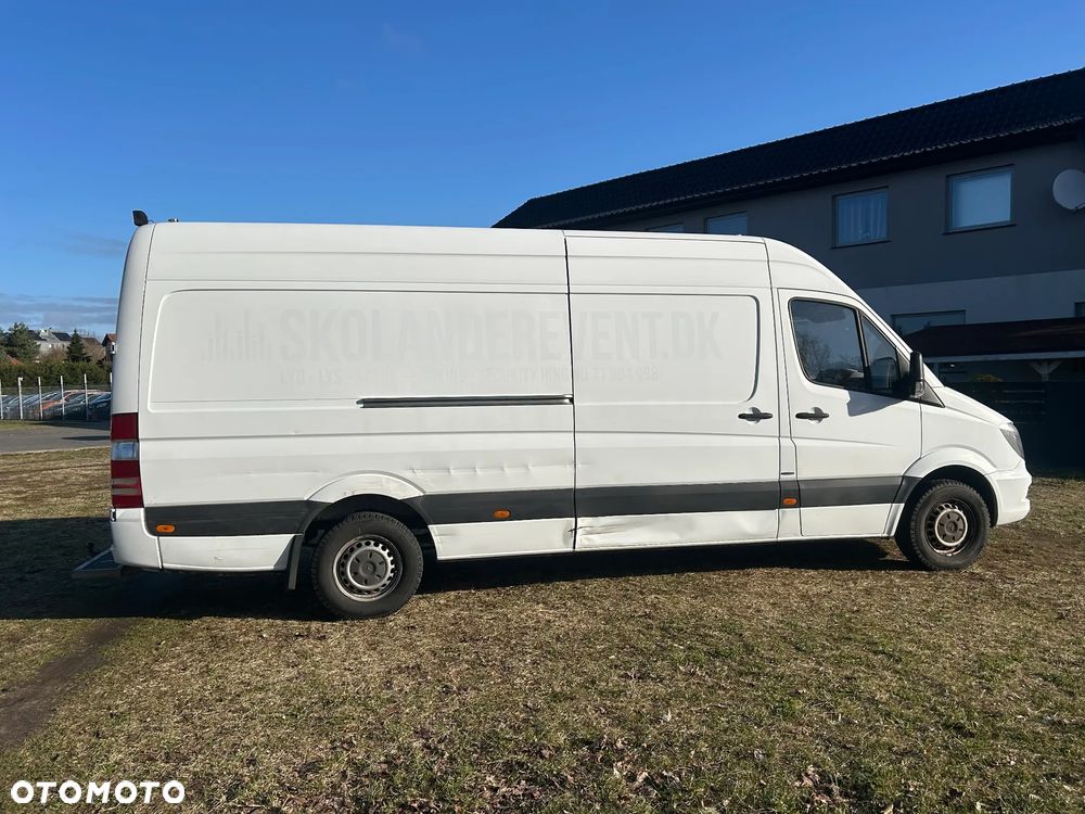 Mercedes-Benz Sprinter - 5