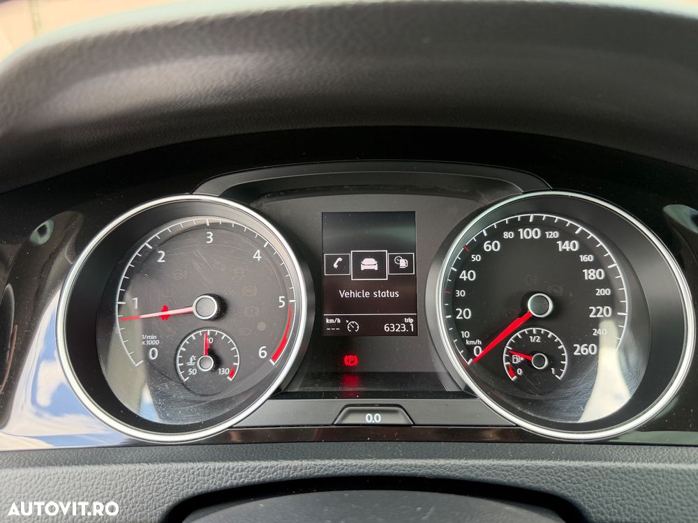 Volkswagen Golf 1.6 TDI BlueMotion Technology Cup - 21