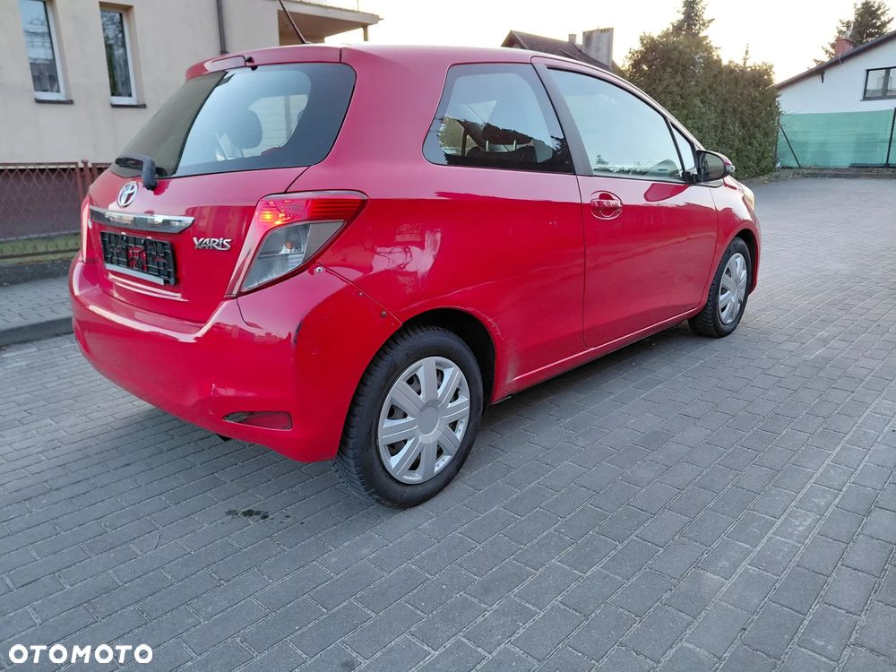 Toyota Yaris 1.0 VVT-i Life - 4