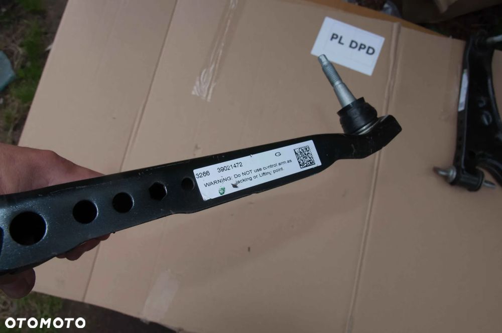 WAHACZ PRZÓD LEWY PRAWY DOLNY OPEL CORSA K 15- 39021472 OE NOWY - 4