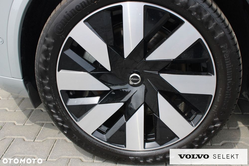 Volvo XC 90 - 22