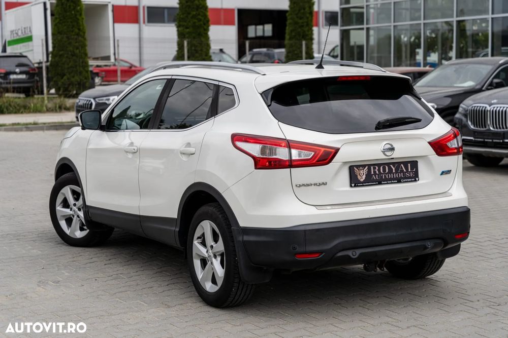 Nissan Qashqai 1.6 DCI Start/Stop X-TRONIC Tekna - 3