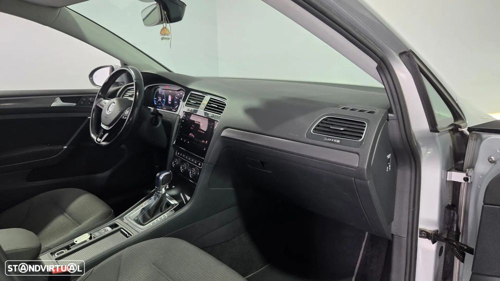 VW e-Golf Standard - 19