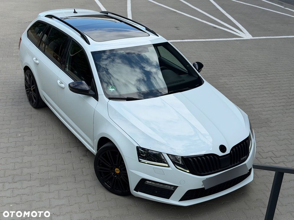 Skoda Octavia 2.0 TDI RS Challenge DSG - 7