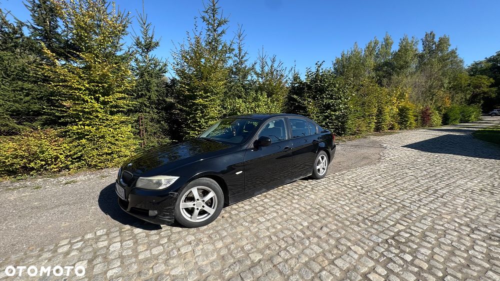 BMW Seria 3 318d - 6