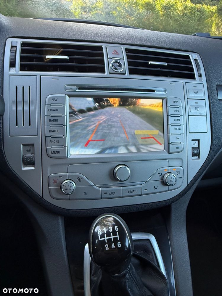 Ford Kuga - 7