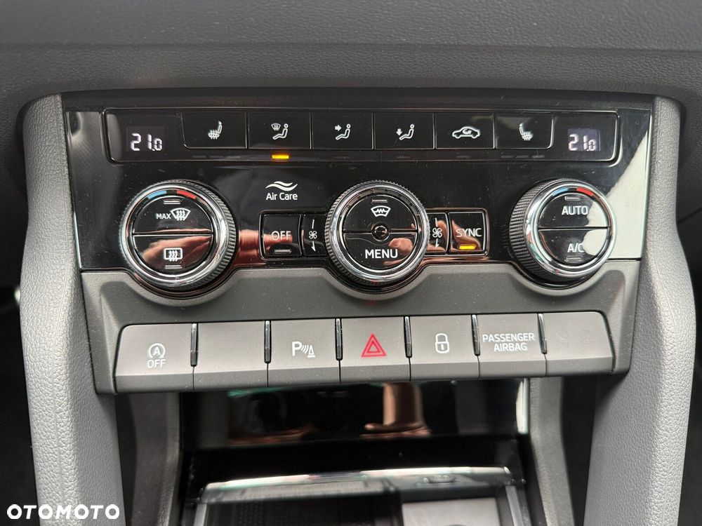 Skoda Karoq 1.5 TSI ACT Sportline DSG - 31