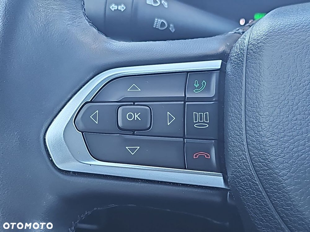 Jeep Compass - 23