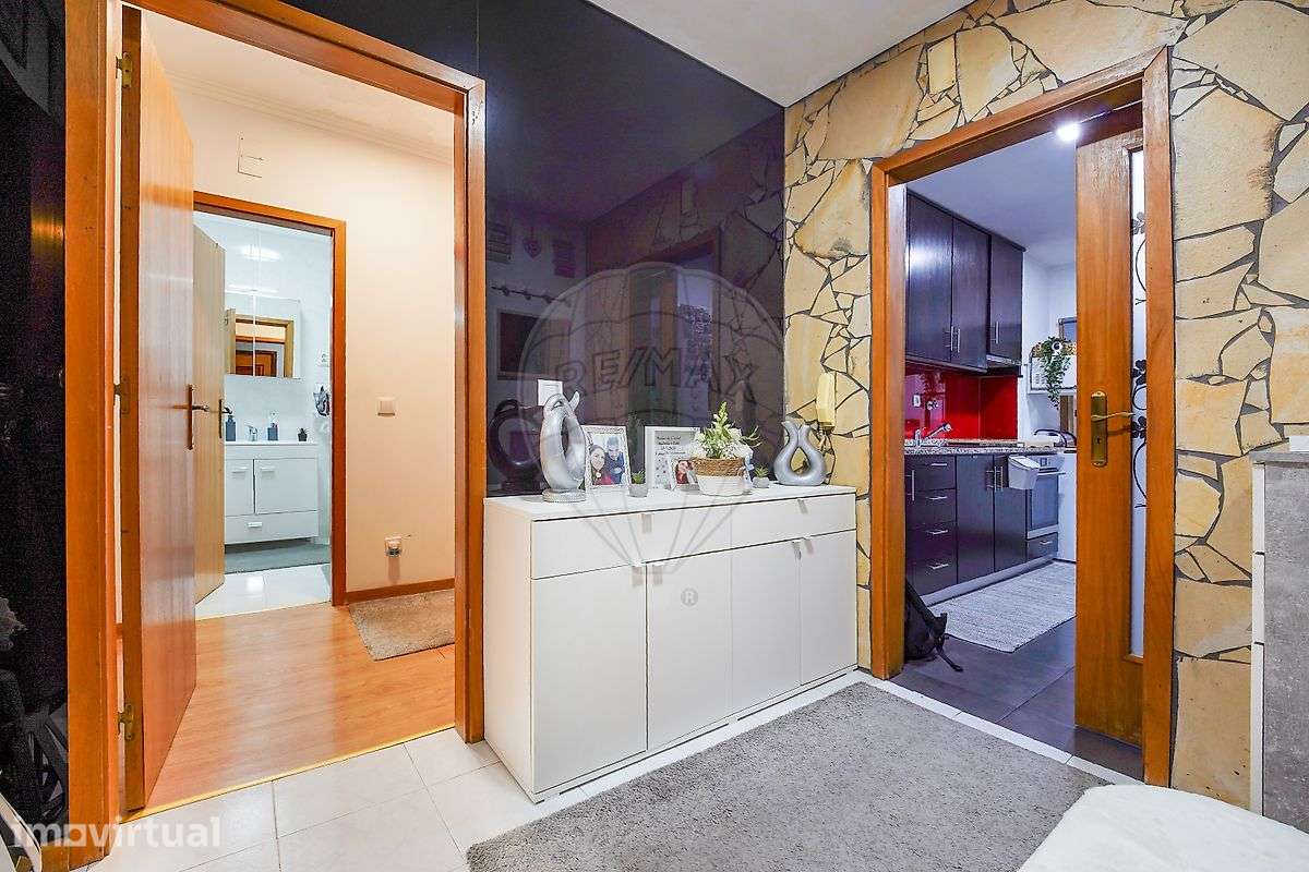 Apartamento T2 para venda - Grande imagem: 3/28