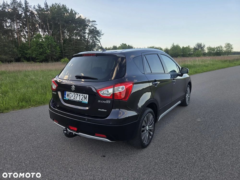 Suzuki SX4 Classic 1.6 VVT 4x4 Comfort - 8