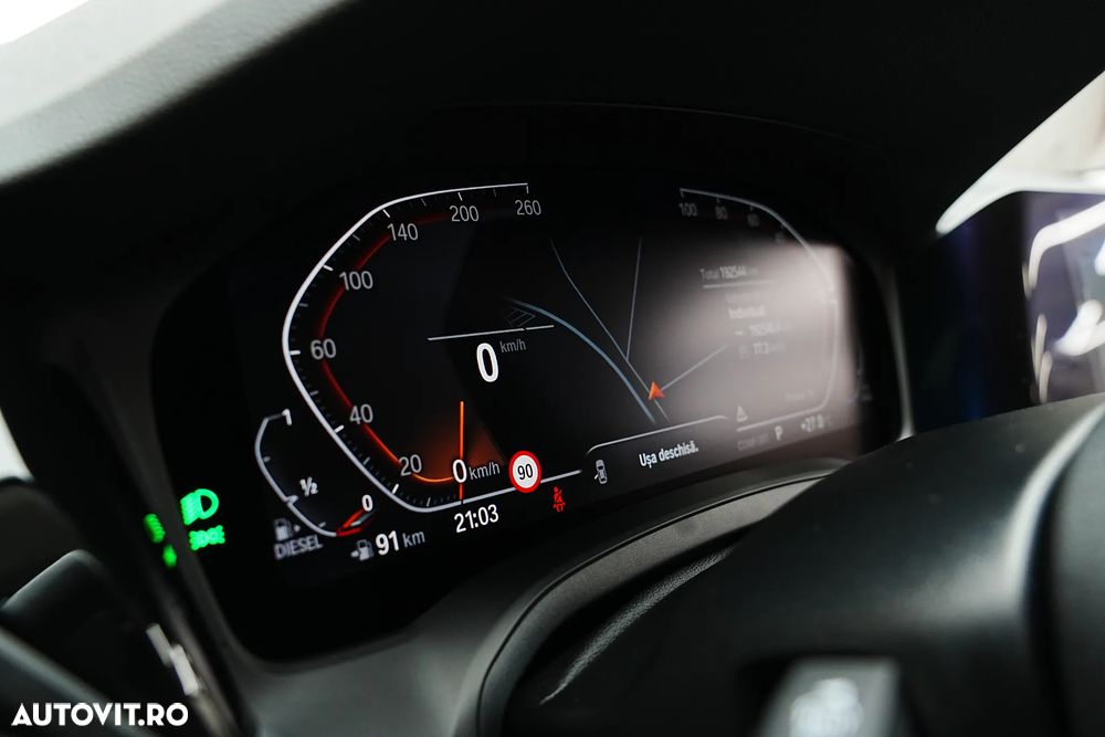 BMW Seria 3 318d Aut. Sport Line - 29