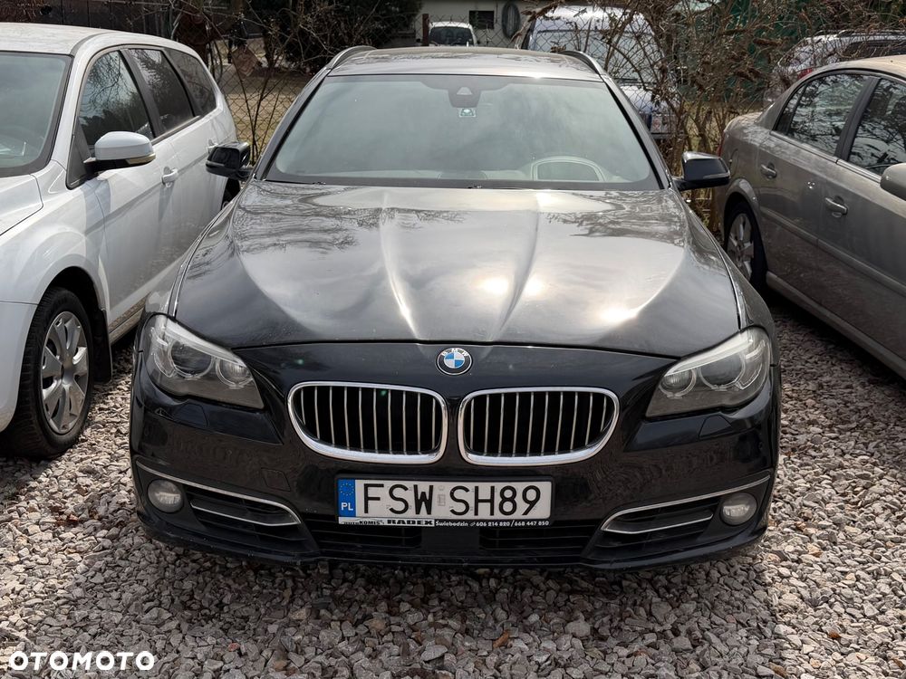 BMW Seria 5 530d xDrive Sport-Aut - 2