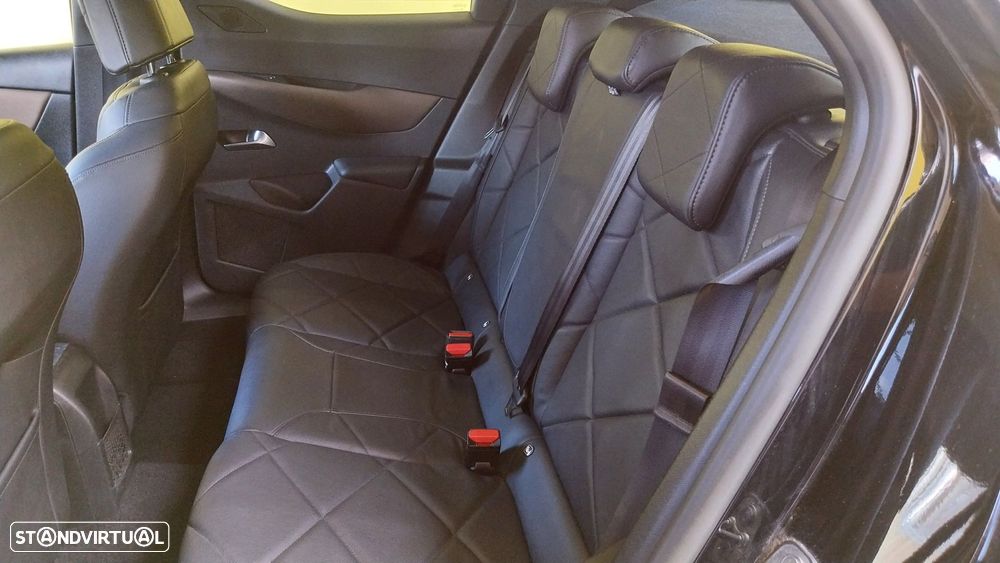 DS DS3 Crossback 1.2 PureTech Grand Chic EAT8 - 17