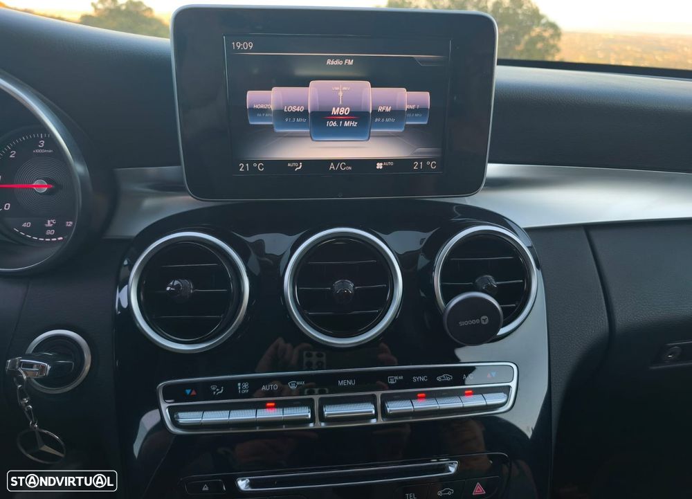 Mercedes-Benz C 220 - 35