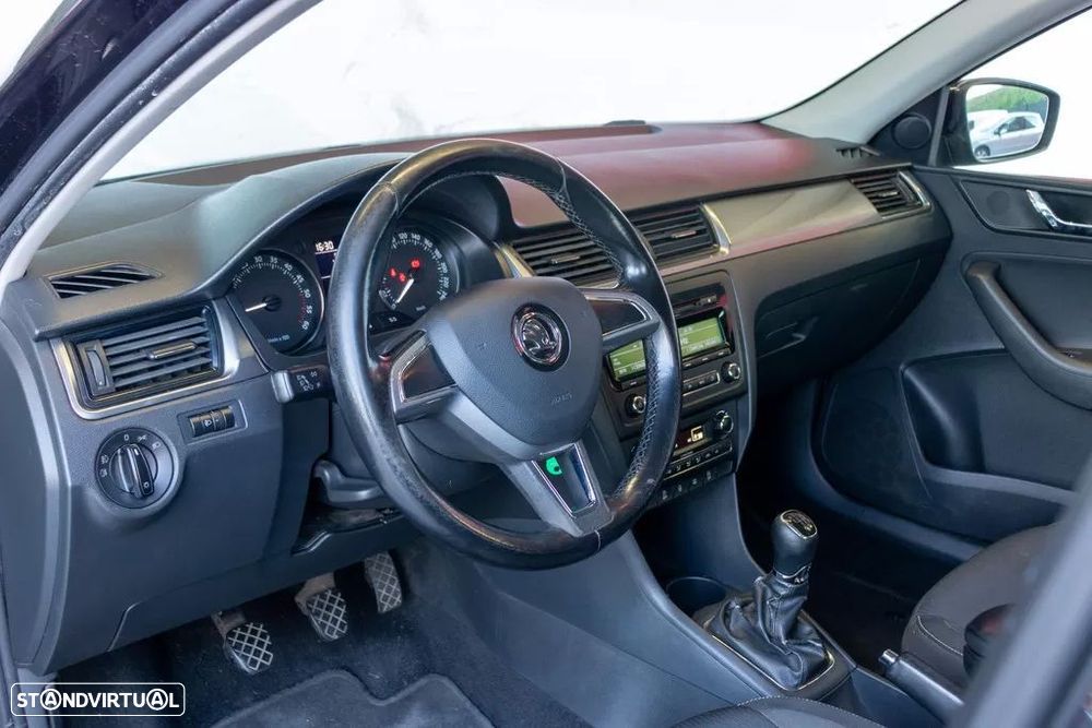 Skoda Rapid Spaceback 1.6 TDi Active - 12