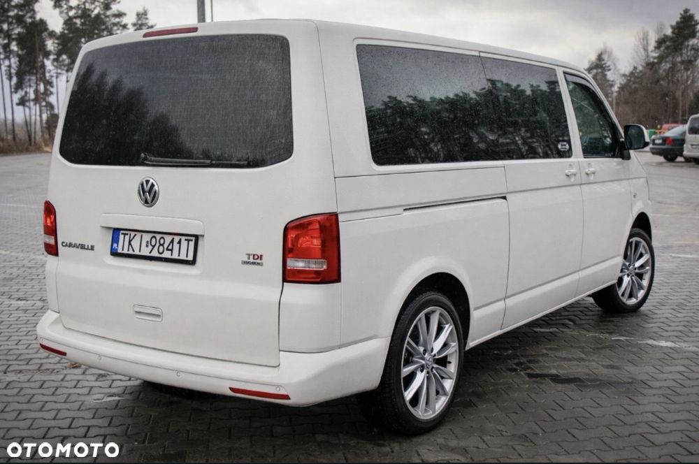 Volkswagen Caravelle - 2